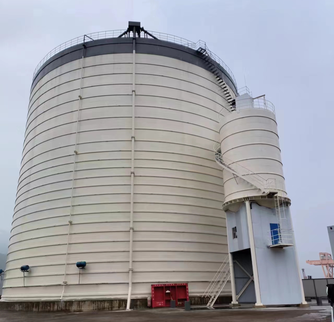 谷城10万吨水泥钢板库